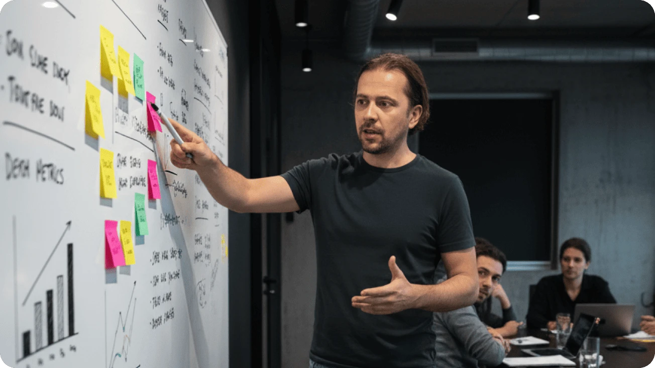 Специалист у доски